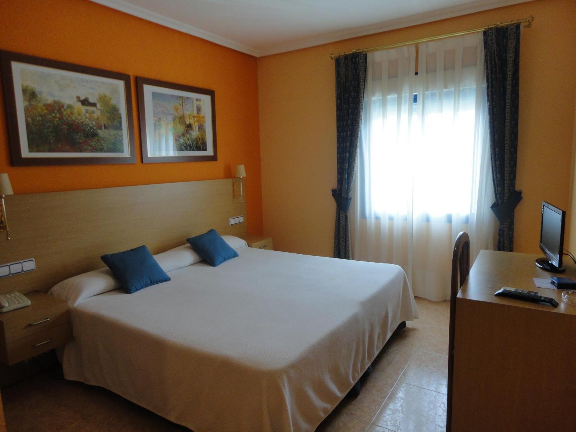 Hotel Mirador Velilla de San Antonio Zewnętrze zdjęcie