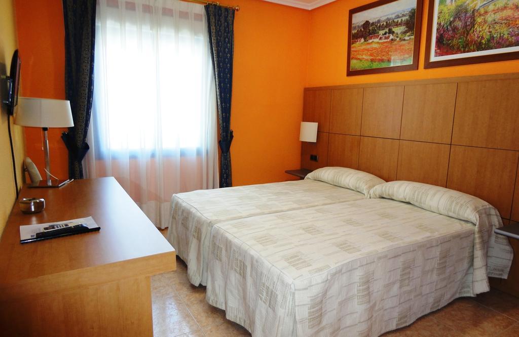 Hotel Mirador Velilla de San Antonio Zewnętrze zdjęcie